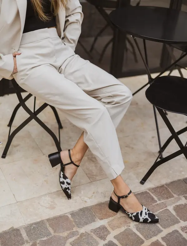 CALZADO & CARTERAS - Foto 7